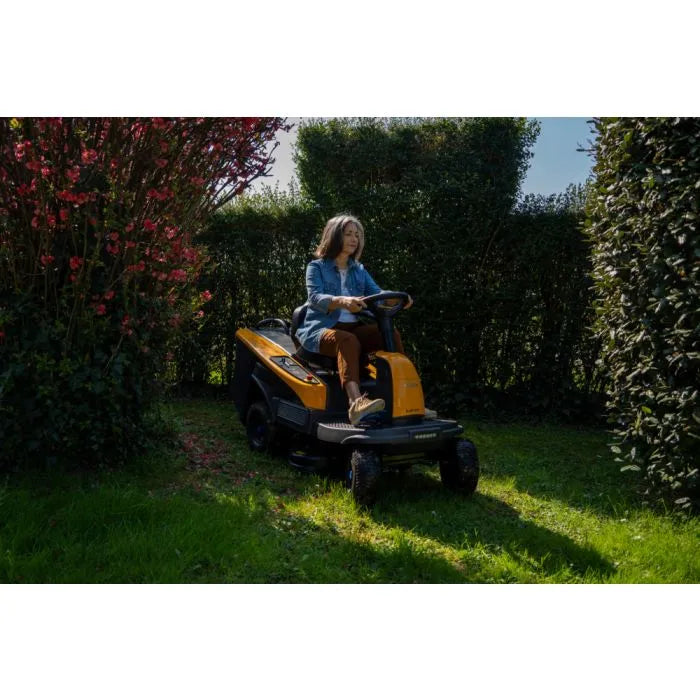Trattorino Elettrico STIGA Swift 372e
